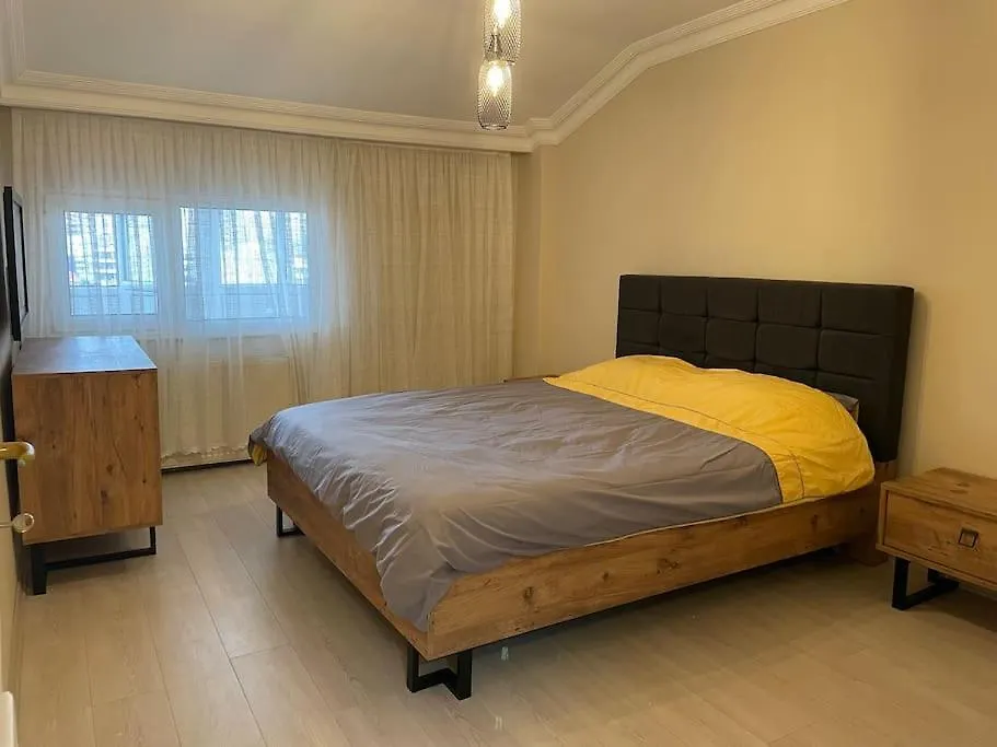 Apartment Merkezi Cift Terasli Ev Istanbul