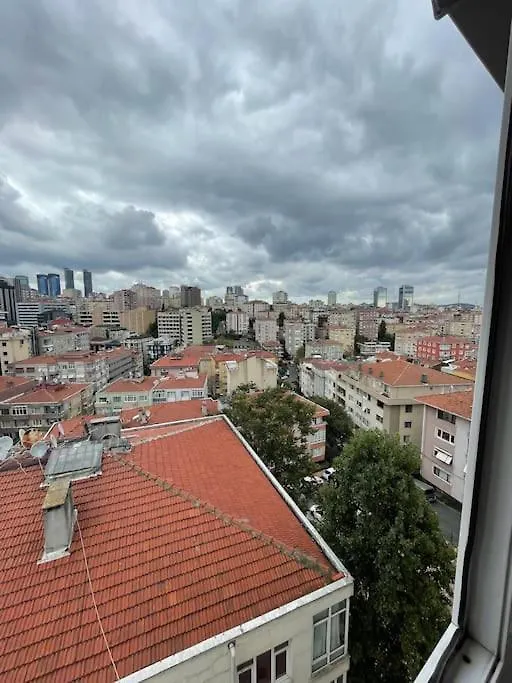 Apartment Merkezi Cift Terasli Ev Istanbul